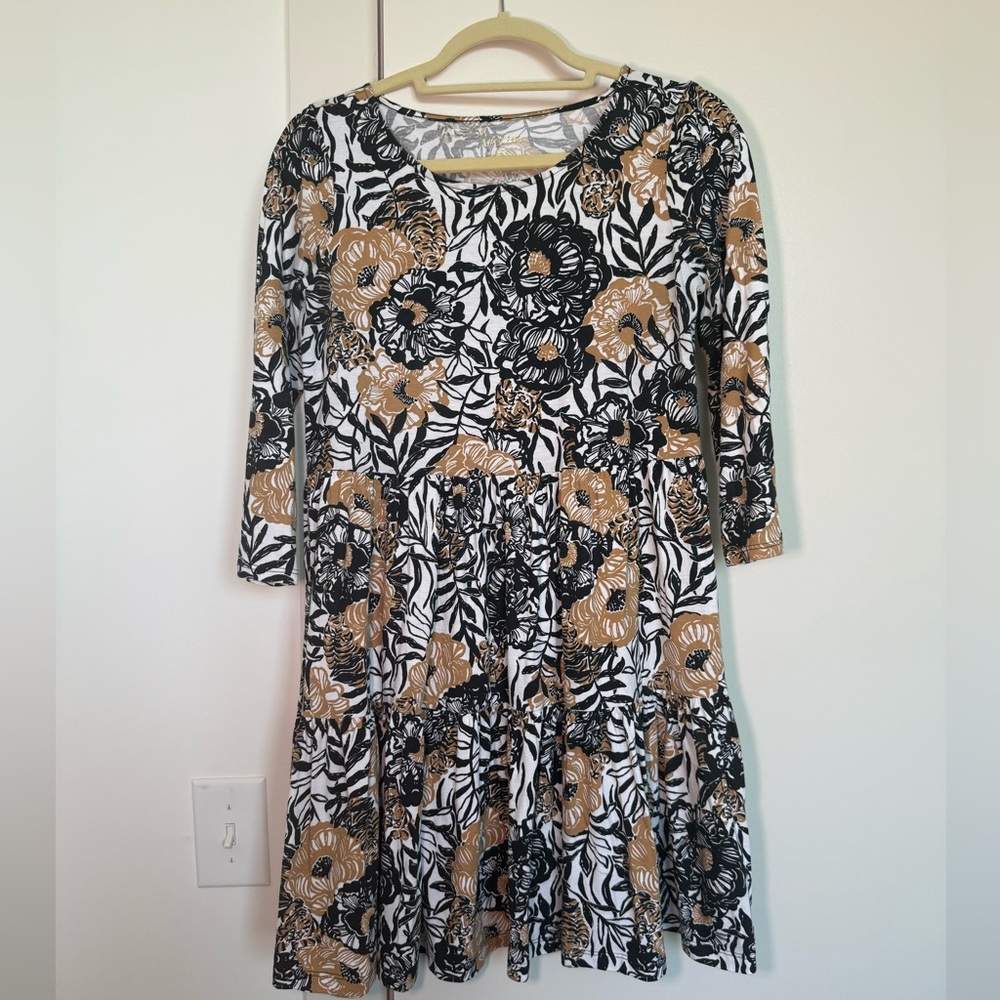 Lilly Pulitzer Black White and Tan Floral Long Sleeve Dress